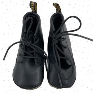 Dr. Martens Baby Crib Shoe Tiny Black Newborn Auburn Leather Docs 1460 Booties 4